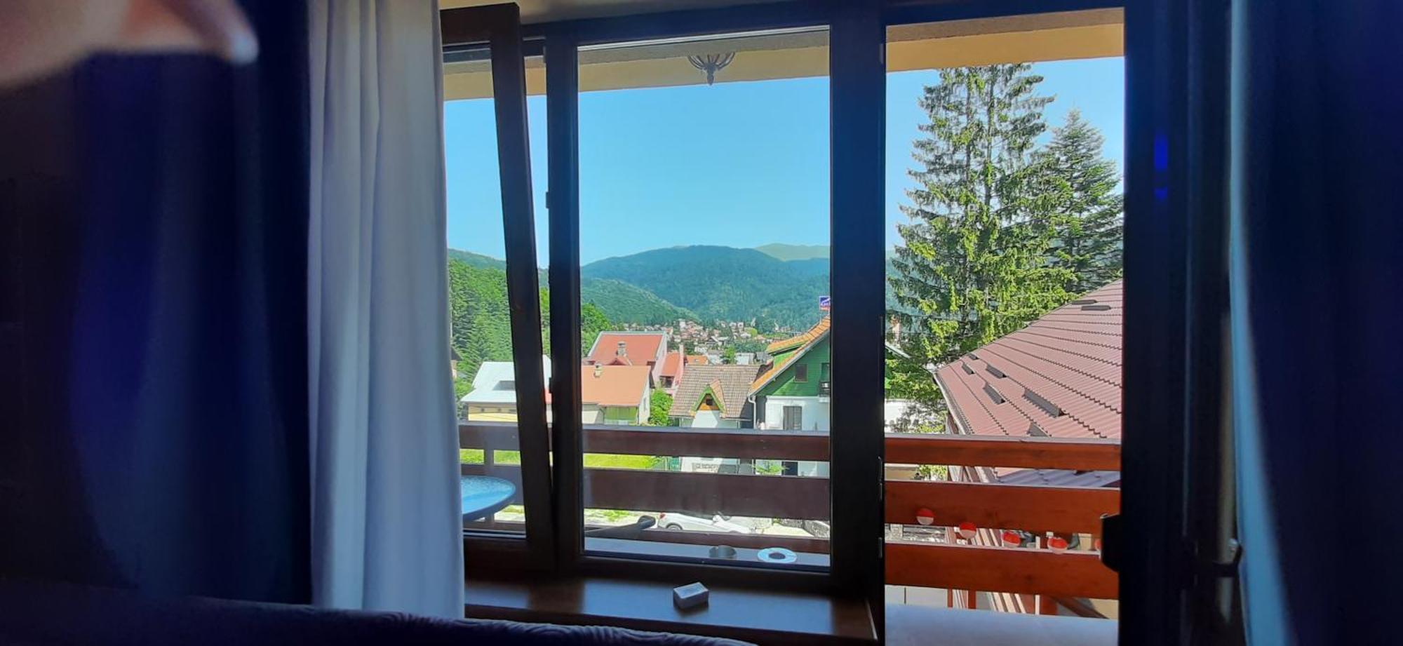 Kalinderu Skier'S Apartament Bellevue 부스테니 객실 사진